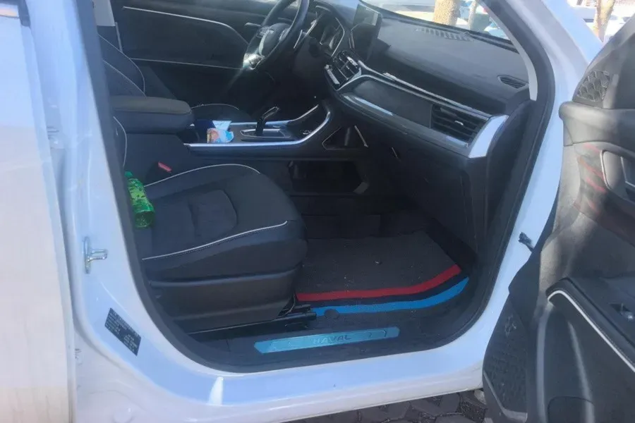 2023 Haval H6 1.5T 150HP L4 7DCT,autocango,china used car exporter,china ev exporter,chinese used car exporter,chinese used ev exporter