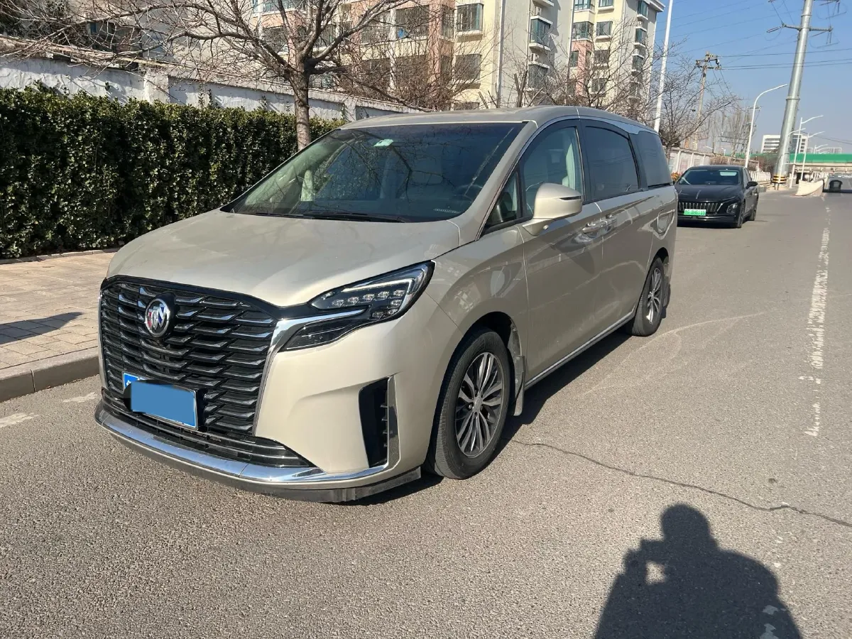 2022 Buick GL8 2.0T 237HP L4 9AT,autocango,china used car exporter,china ev exporter,chinese used car exporter,chinese used ev exporter