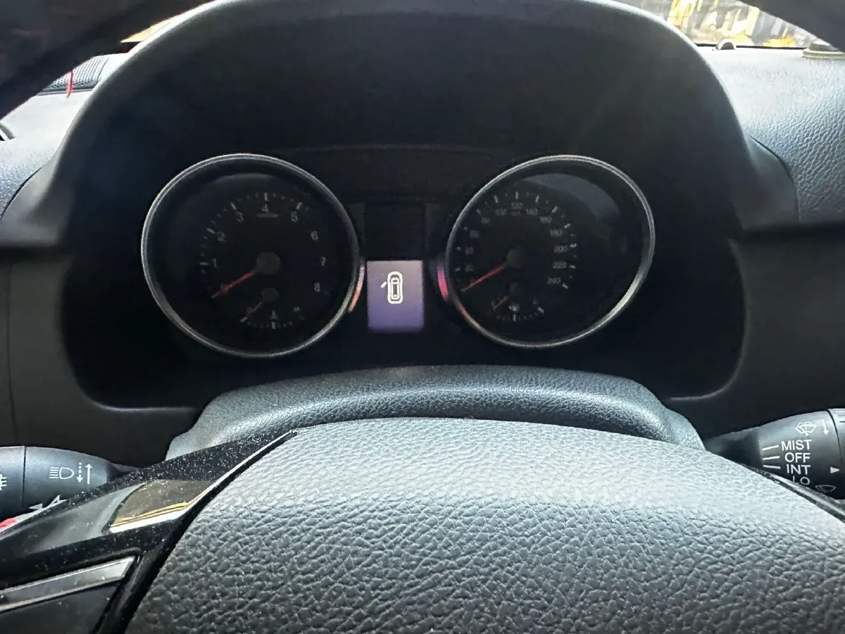 2017 Haval M6 1.5T 150HP L4 6AT,autocango,china used car exporter,china ev exporter,chinese used car exporter,chinese used ev exporter