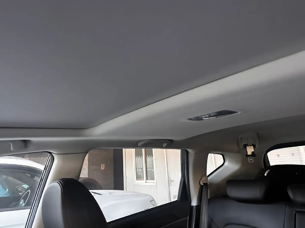 2017 Haval M6 1.5T 150HP L4 6AT,autocango,china used car exporter,china ev exporter,chinese used car exporter,chinese used ev exporter