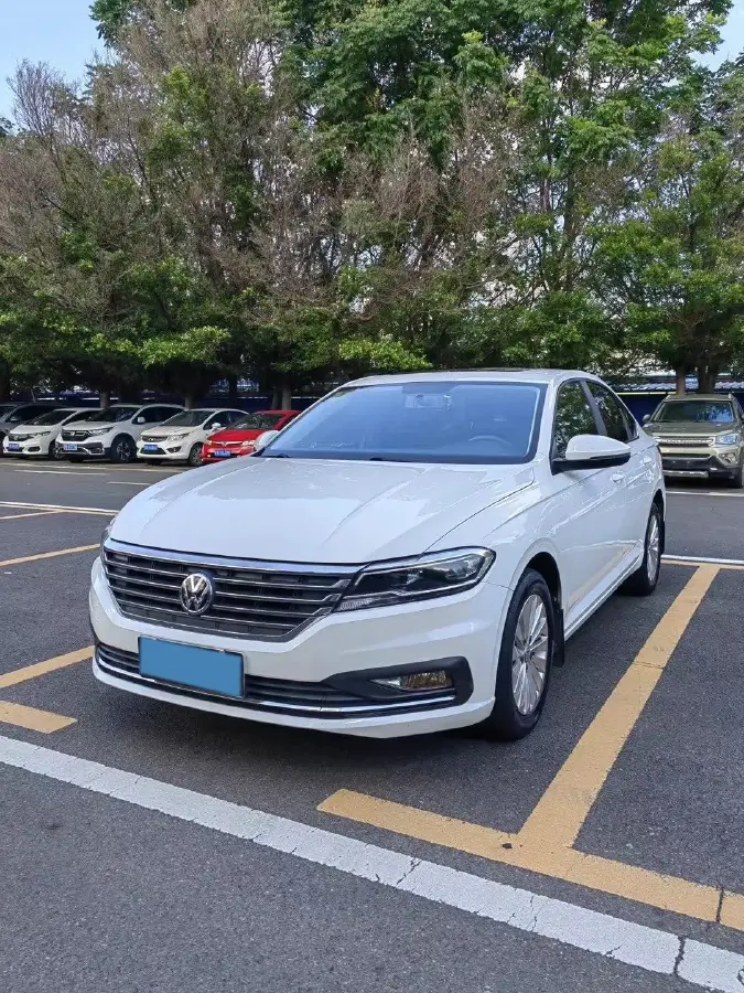 2019 Volkswagen Lavida 1.5L 113HP L4 6AT