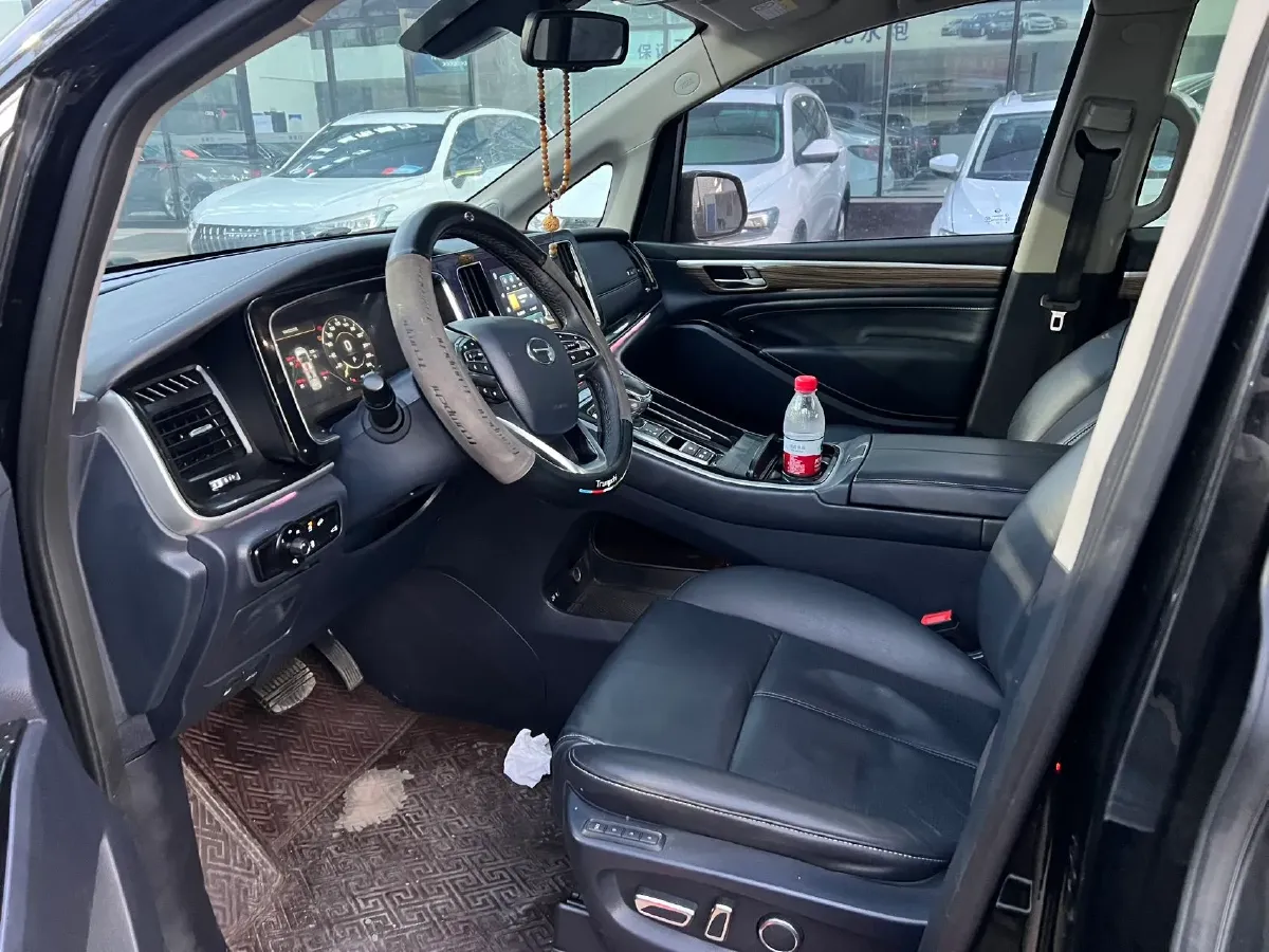 2021 GAC Trumpchi M8 2.0T 252HP L4 8AT,autocango,china used car exporter,china ev exporter,chinese used car exporter,chinese used ev exporter