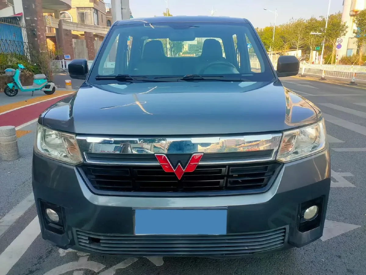 2021 WuLing ZhentTu 1.5L 99HP L4 5MT,autocango,china used car exporter,china ev exporter,chinese used car exporter,chinese used ev exporter
