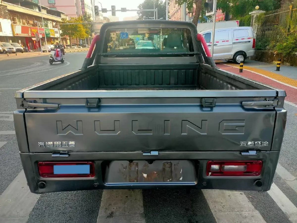 2021 WuLing ZhentTu 1.5L 99HP L4 5MT,autocango,china used car exporter,china ev exporter,chinese used car exporter,chinese used ev exporter