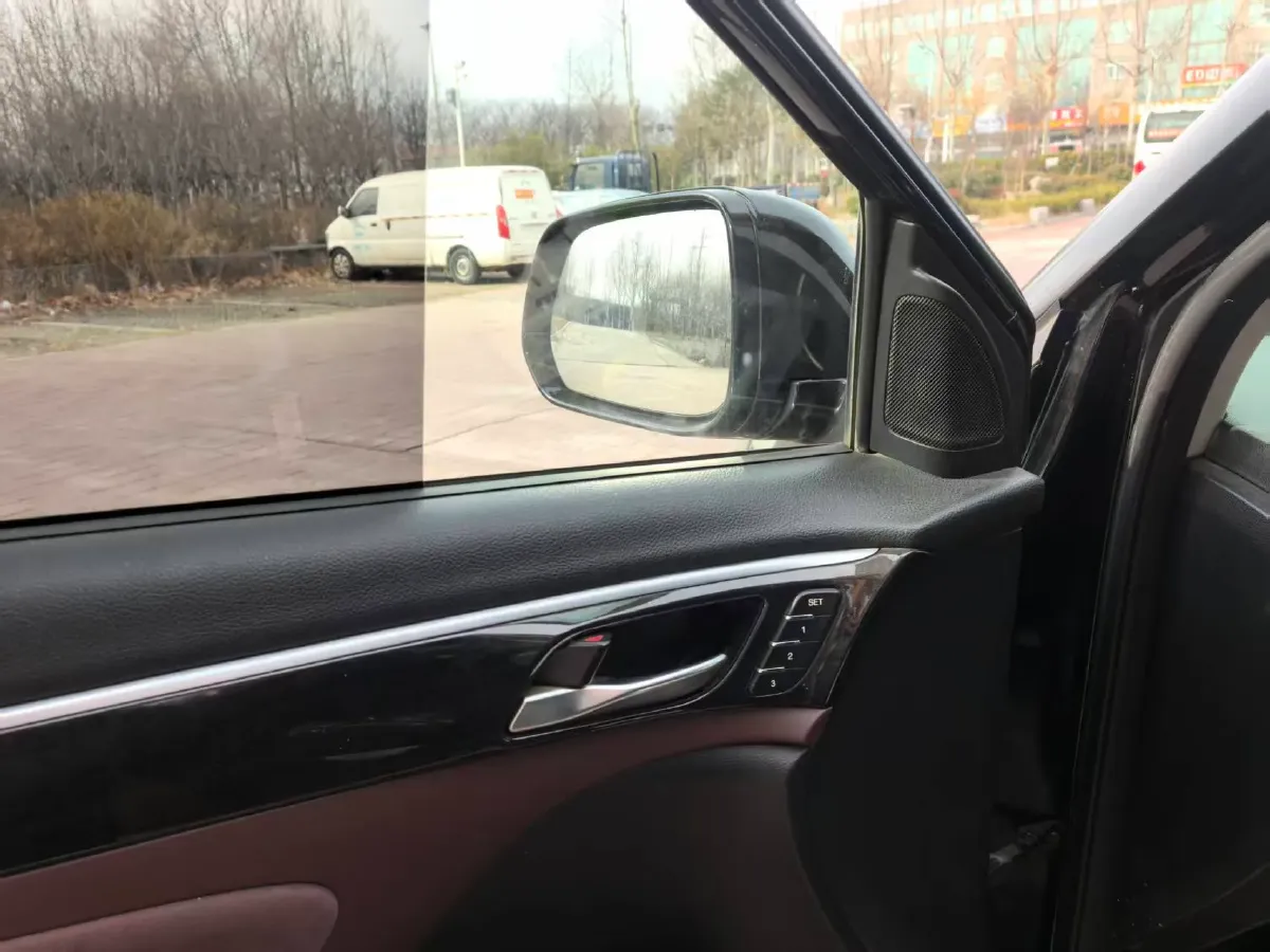 2017 GAC Trumpchi GS8 2.0T 201HP L4 6AT,autocango,china used car exporter,china ev exporter,chinese used car exporter,chinese used ev exporter