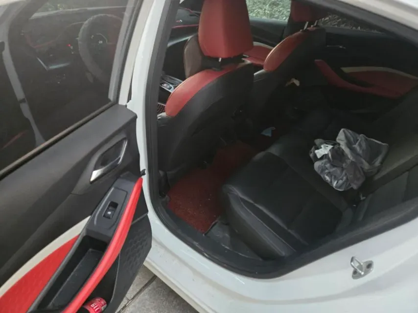 2021 MG 5 1.5L 120HP L4 CVT,autocango,china used car exporter,china ev exporter,chinese used car exporter,chinese used ev exporter