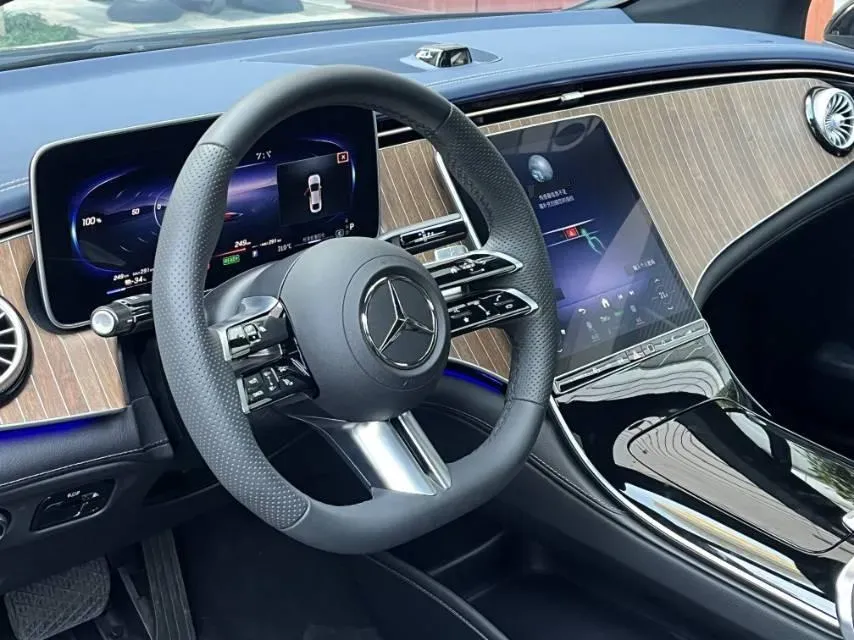 2025 Mercedes-Benz EQE Class BEV 96.1KWH,autocango,china used car exporter,china ev exporter,chinese used car exporter,chinese used ev exporter
