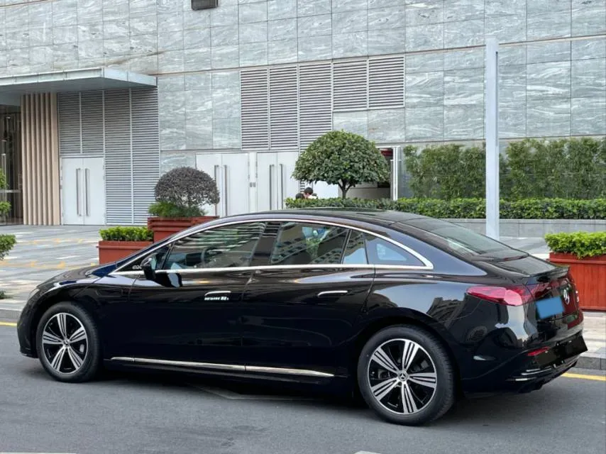 2025 Mercedes-Benz EQE Class BEV 96.1KWH,autocango,china used car exporter,china ev exporter,chinese used car exporter,chinese used ev exporter