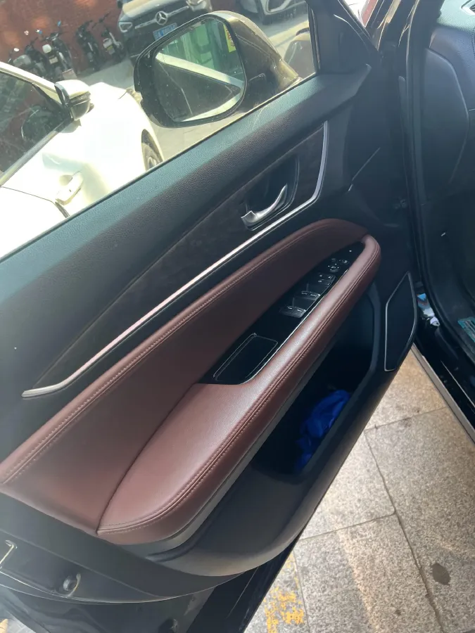 2020 Honda UR-V 2.0T 272HP L4 9AT,autocango,china used car exporter,china ev exporter,chinese used car exporter,chinese used ev exporter