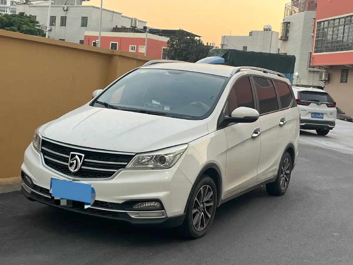 2019 BaoJun 730 1.5T 151HP L4 CVT