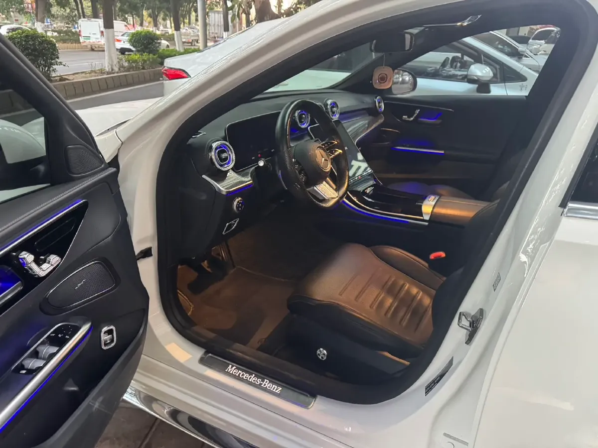 2022 Mercedes-Benz C Class 1.5T 204HP L4 9AT,autocango,china used car exporter,china ev exporter,chinese used car exporter,chinese used ev exporter