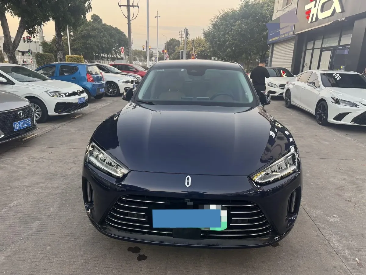 2022 JMC YuHu 7 2.0T 141HP L4 8AT,autocango,china used car exporter,china ev exporter,chinese used car exporter,chinese used ev exporter