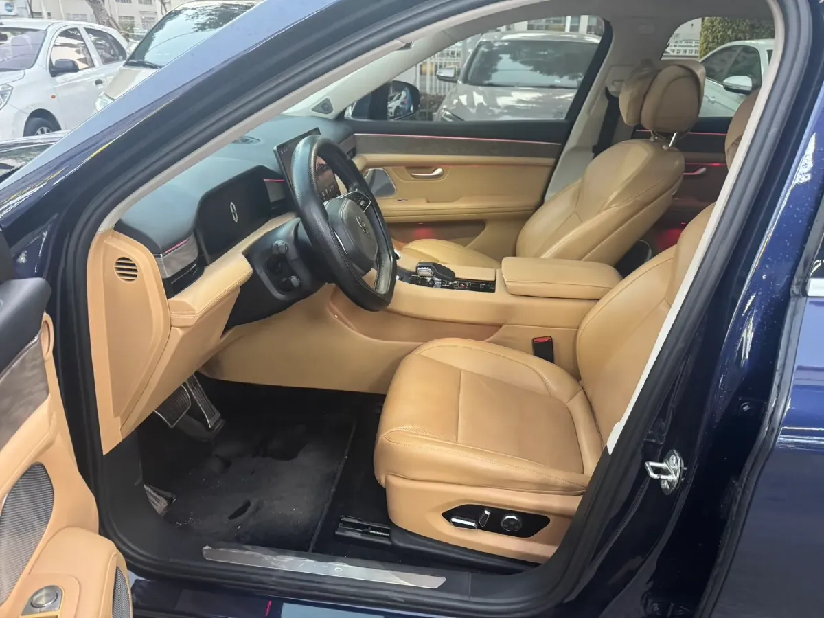 2022 JMC YuHu 7 2.0T 141HP L4 8AT,autocango,china used car exporter,china ev exporter,chinese used car exporter,chinese used ev exporter