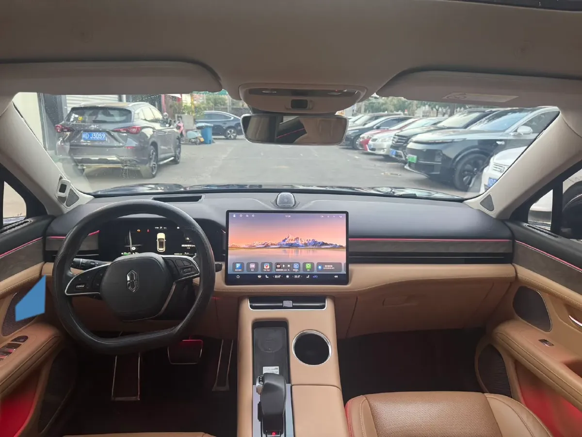 2022 JMC YuHu 7 2.0T 141HP L4 8AT,autocango,china used car exporter,china ev exporter,chinese used car exporter,chinese used ev exporter