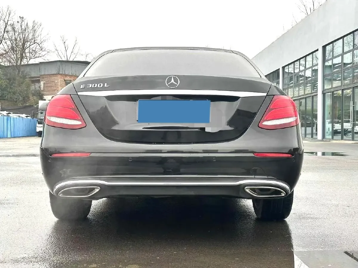 2020 Mercedes-Benz E Class 2.0T 258HP L4 9AT,autocango,china used car exporter,china ev exporter,chinese used car exporter,chinese used ev exporter