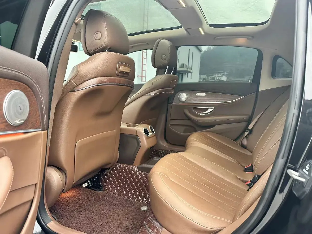 2020 Mercedes-Benz E Class 2.0T 258HP L4 9AT,autocango,china used car exporter,china ev exporter,chinese used car exporter,chinese used ev exporter