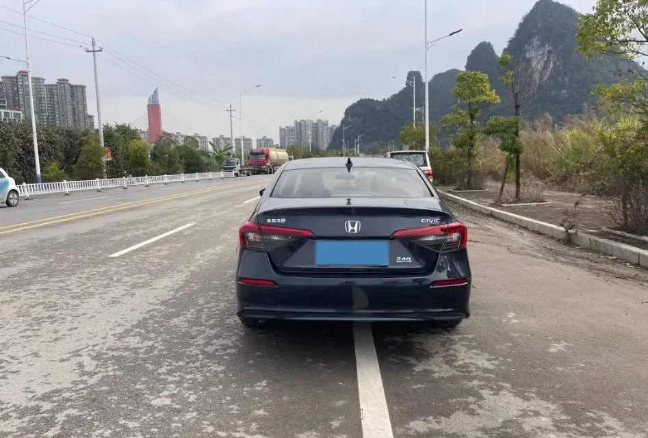 2023 Honda Civic 2.0L 143HP L4 E-CVT Hybrid,autocango,china used car exporter,china ev exporter,chinese used car exporter,chinese used ev exporter