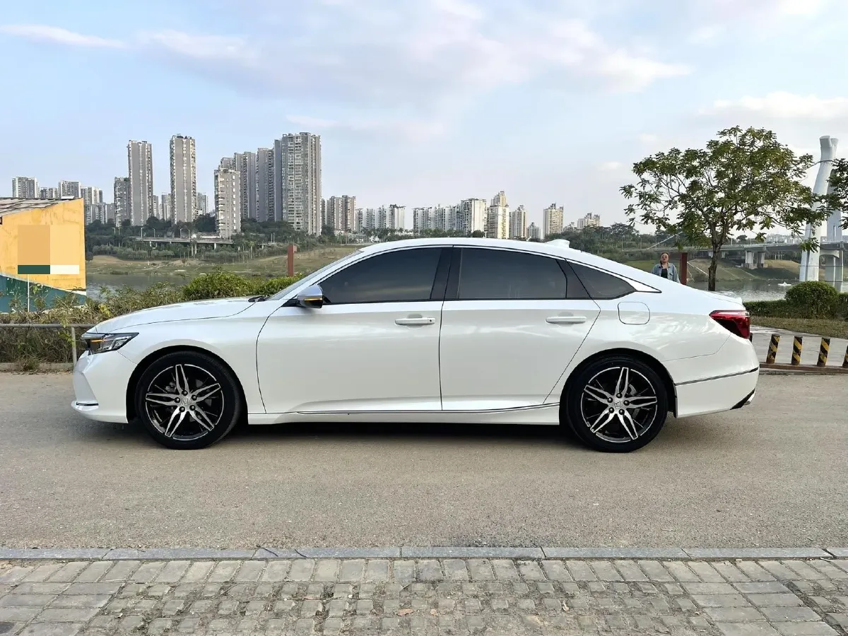 2022 Honda Inspire 1.5T 194HP L4 CVT,autocango,china used car exporter,china ev exporter,chinese used car exporter,chinese used ev exporter