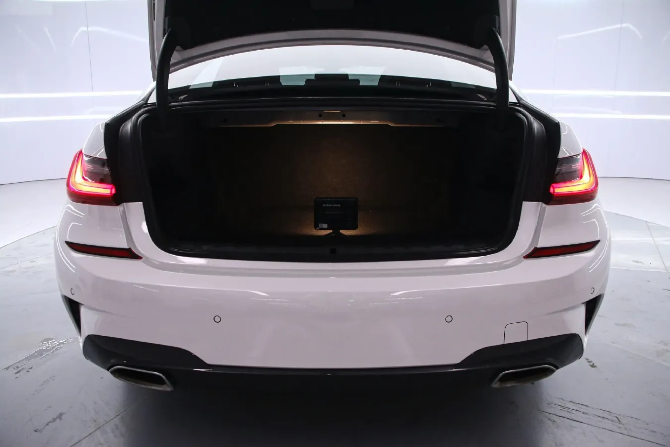 2020 BMW 3 Series 2.0T 184HP L4 8AT,autocango,china used car exporter,china ev exporter,chinese used car exporter,chinese used ev exporter