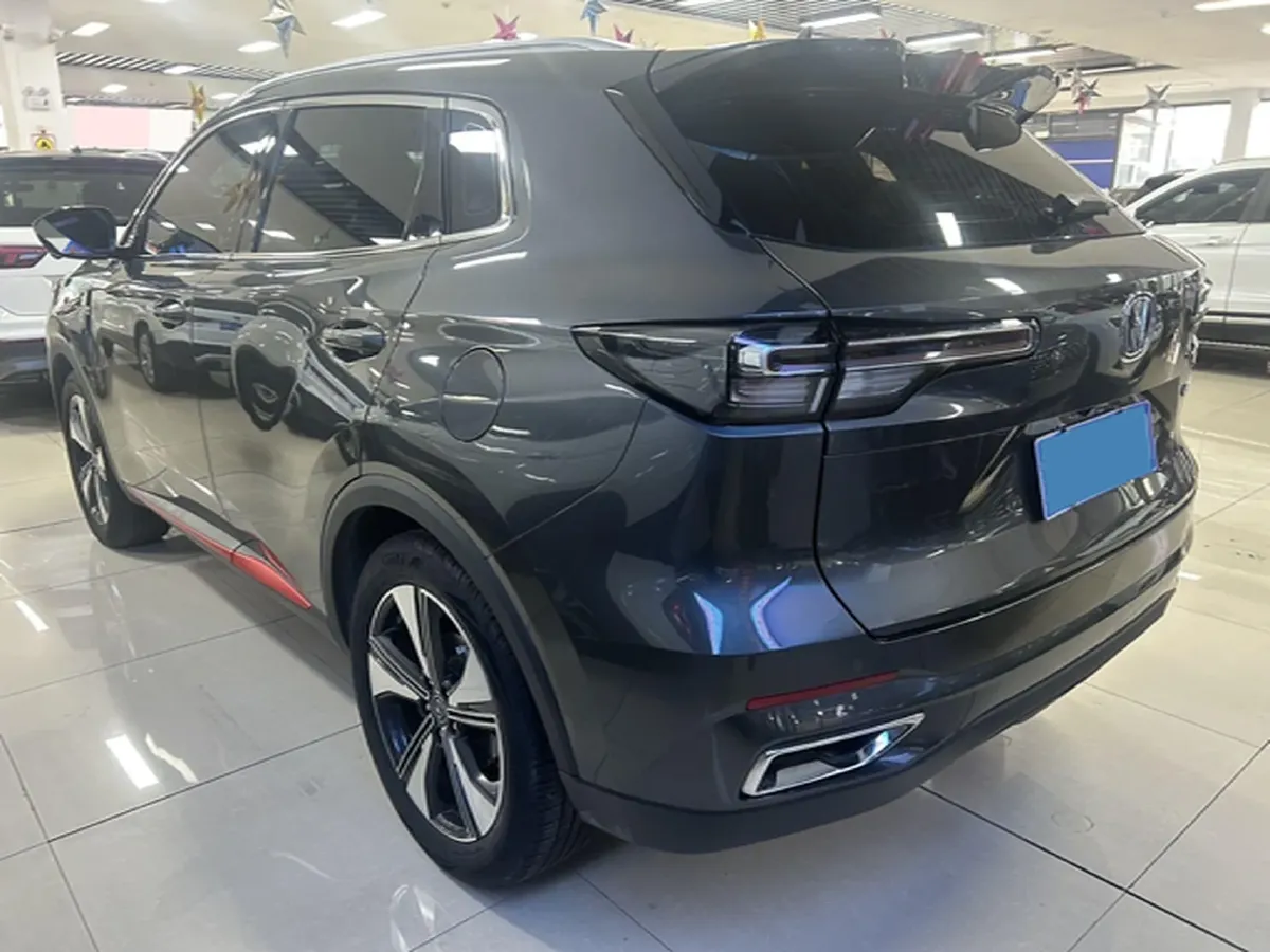 2022 ChangAn Oshan X7 Plus 1.5T 188HP L4 7DCT,autocango,china used car exporter,china ev exporter,chinese used car exporter,chinese used ev exporter