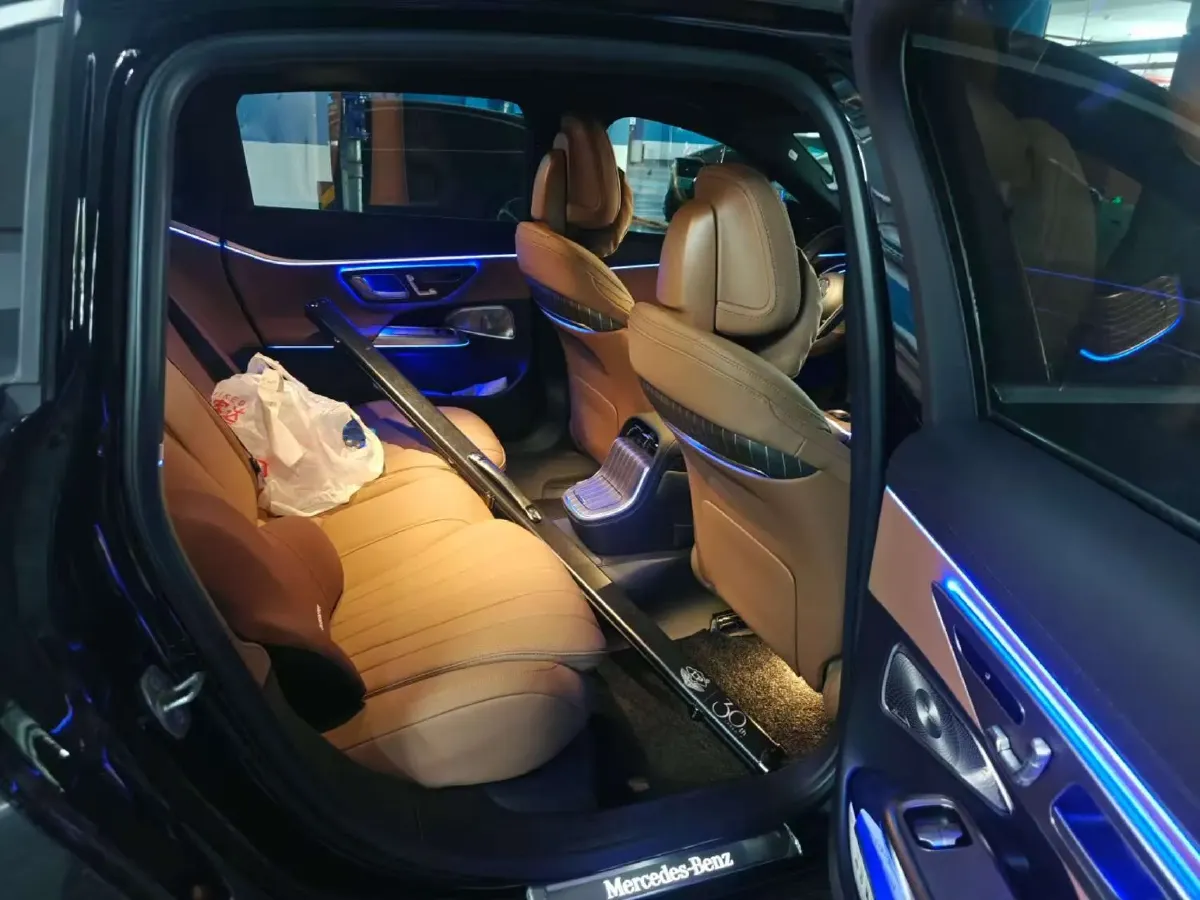 2024 Mercedes-Benz E Class 2.0T 258HP L4 9AT,autocango,china used car exporter,china ev exporter,chinese used car exporter,chinese used ev exporter