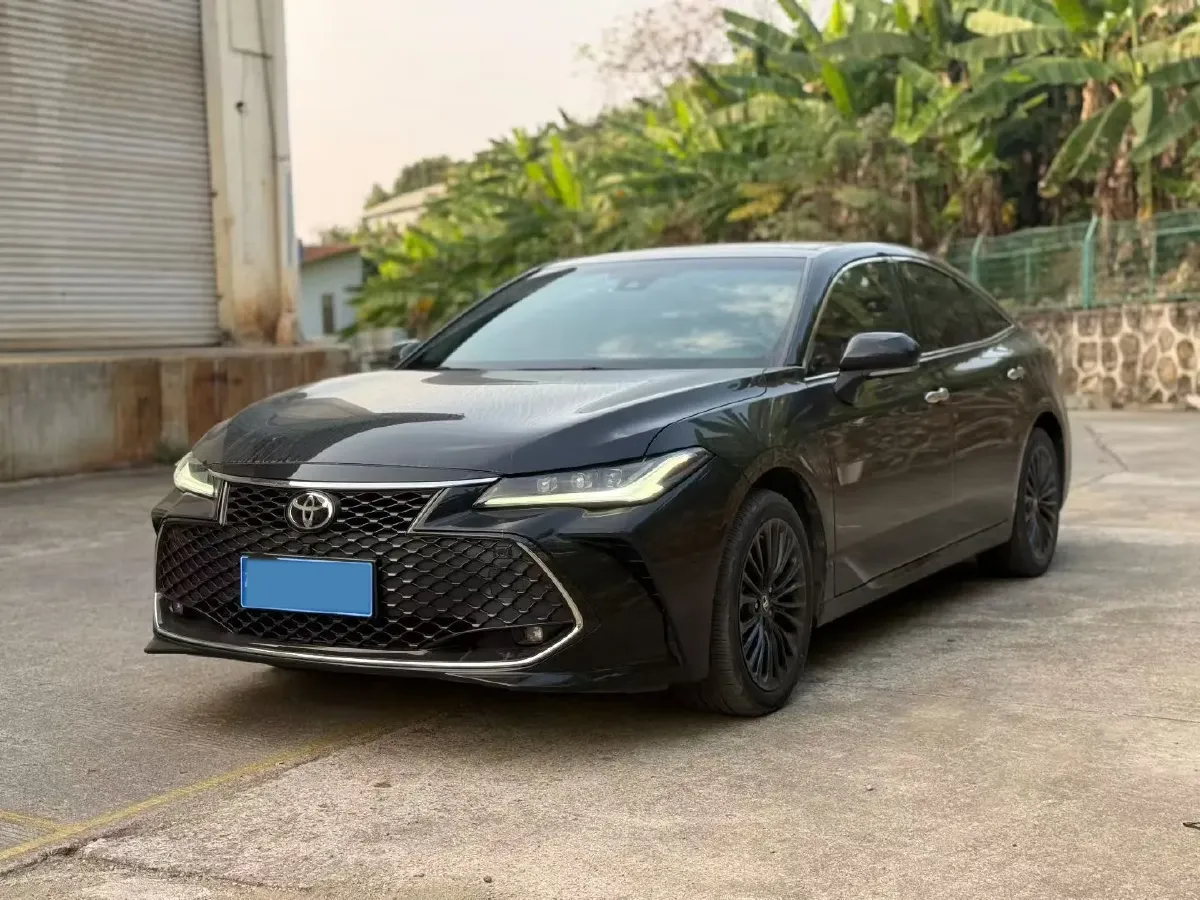 2022 Toyota Avalon 2.5L 209HP L4 8AT,autocango,china used car exporter,china ev exporter,chinese used car exporter,chinese used ev exporter