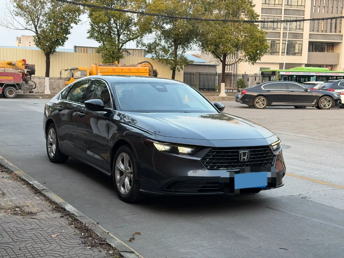 2023 Honda Accord 1.5T 192HP L4 CVT,autocango,china used car exporter,china ev exporter,chinese used car exporter,chinese used ev exporter