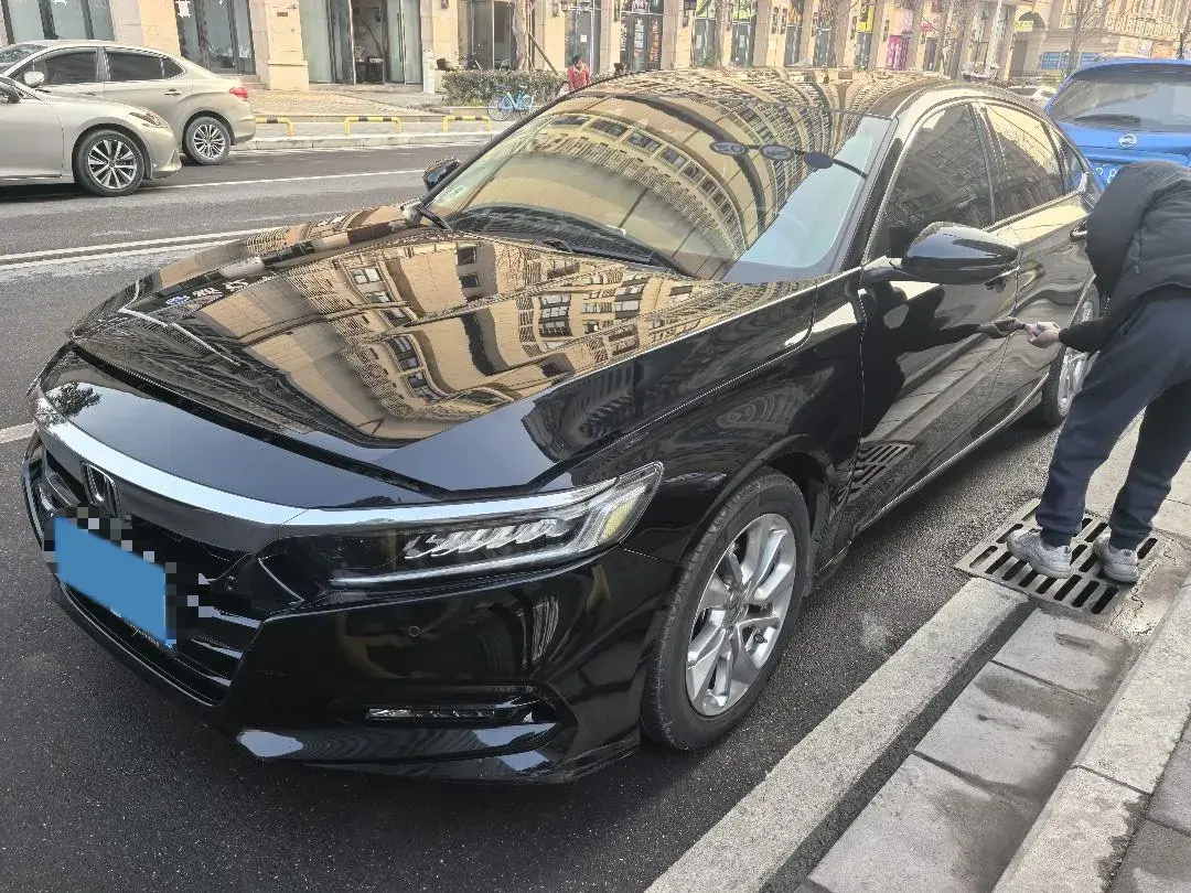 2018 Honda Accord 1.5T 194HP L4 CVT