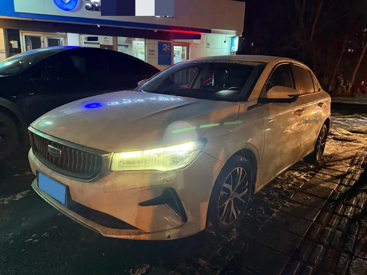 2022 Geely Emgrand 1.5L 114HP L4 5MT