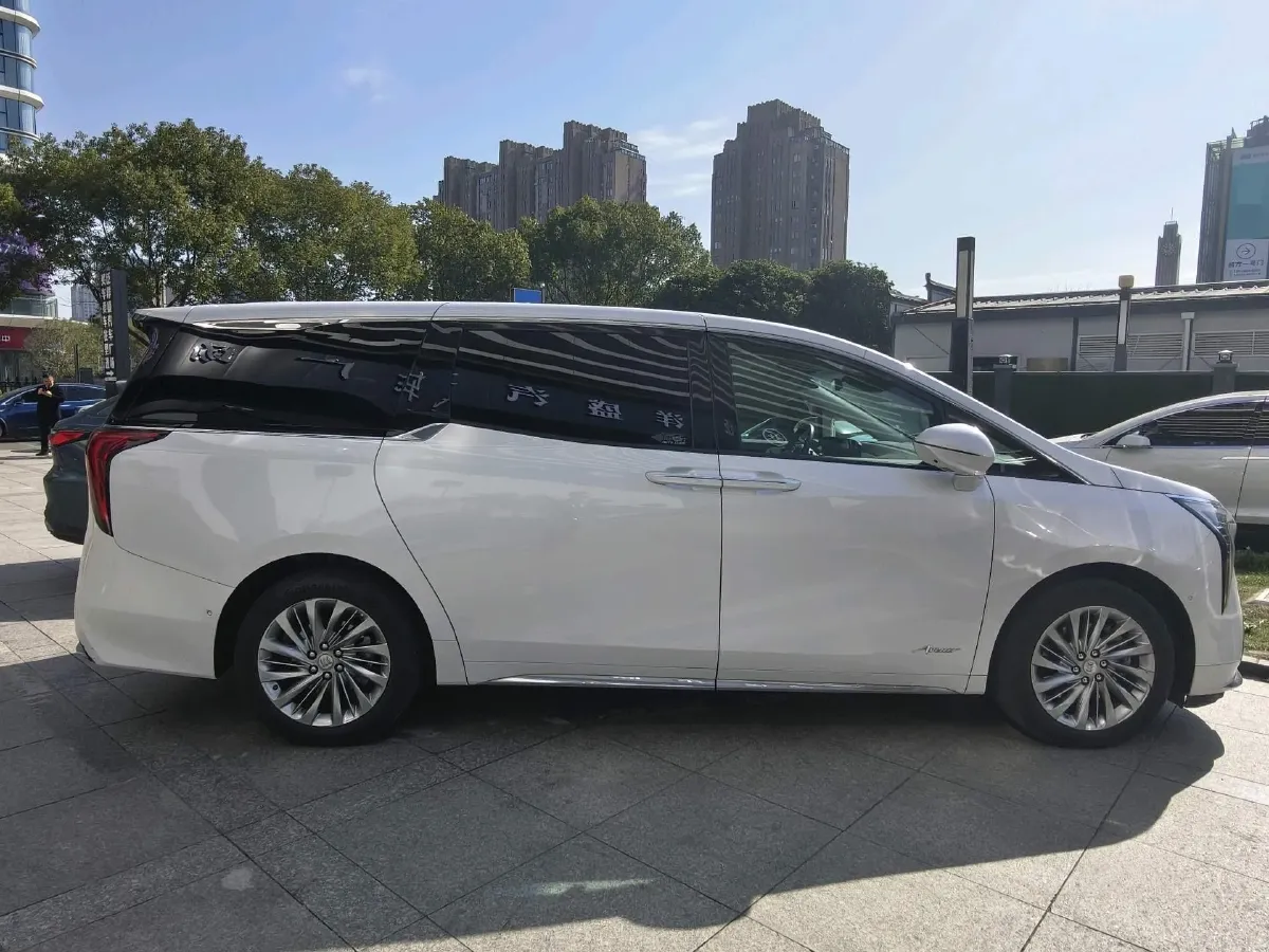 2023 Buick Century 2.0T 237HP L4 9AT,autocango,china used car exporter,china ev exporter,chinese used car exporter,chinese used ev exporter