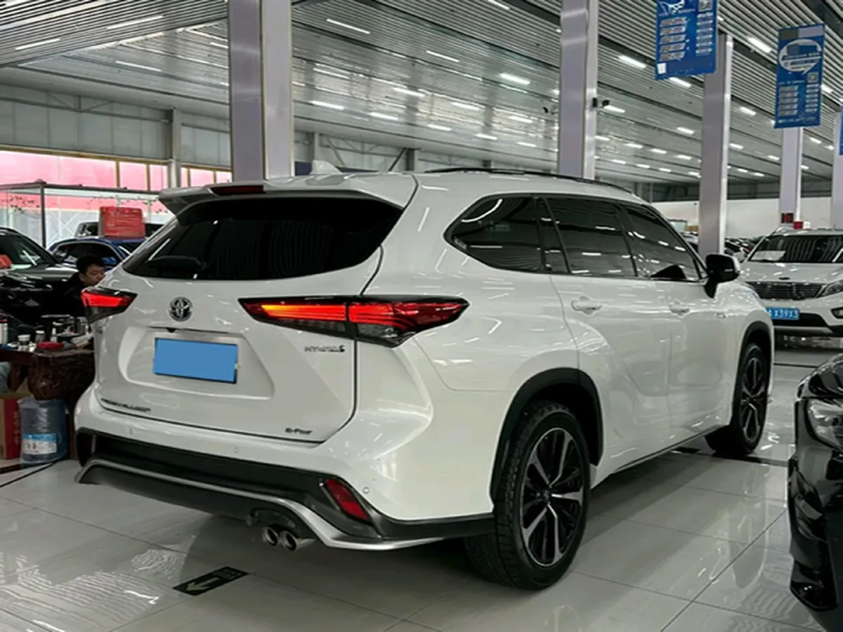 2021 Toyota Crown Kluger 2.5L 192HP L4 E-CVT Hybrid,autocango,china used car exporter,china ev exporter,chinese used car exporter,chinese used ev exporter
