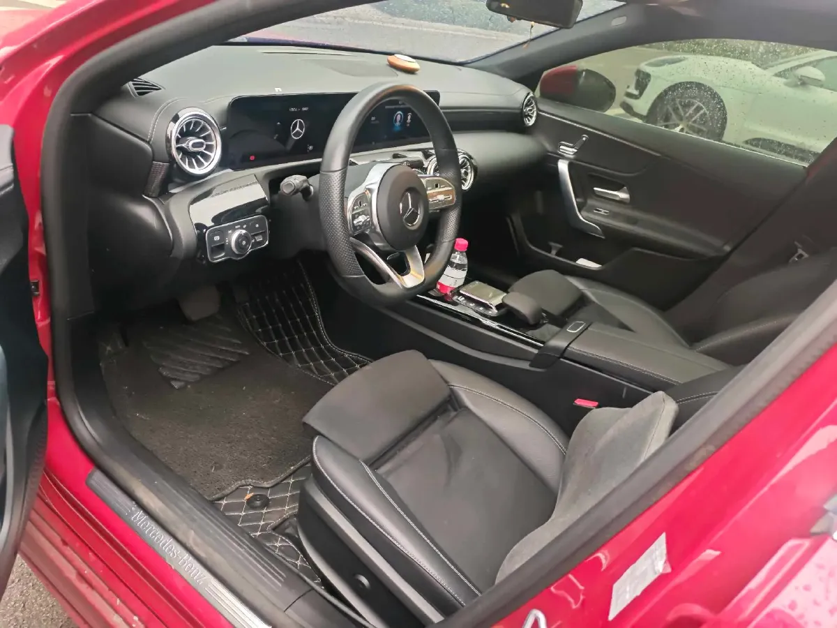 2021 Mercedes-Benz A Class 1.3T 163HP L4 7DCT,autocango,china used car exporter,china ev exporter,chinese used car exporter,chinese used ev exporter