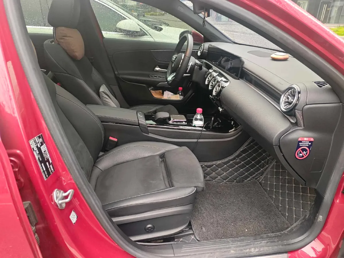 2021 Mercedes-Benz A Class 1.3T 163HP L4 7DCT,autocango,china used car exporter,china ev exporter,chinese used car exporter,chinese used ev exporter
