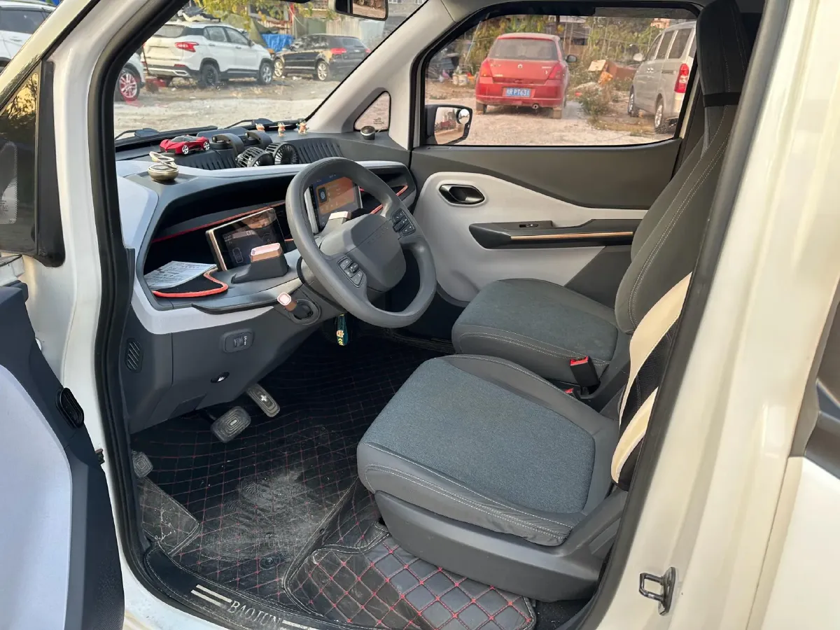 2019 ChangAn Kaicene RuiXing EM80 BEV 46.25KWH,autocango,china used car exporter,china ev exporter,chinese used car exporter,chinese used ev exporter