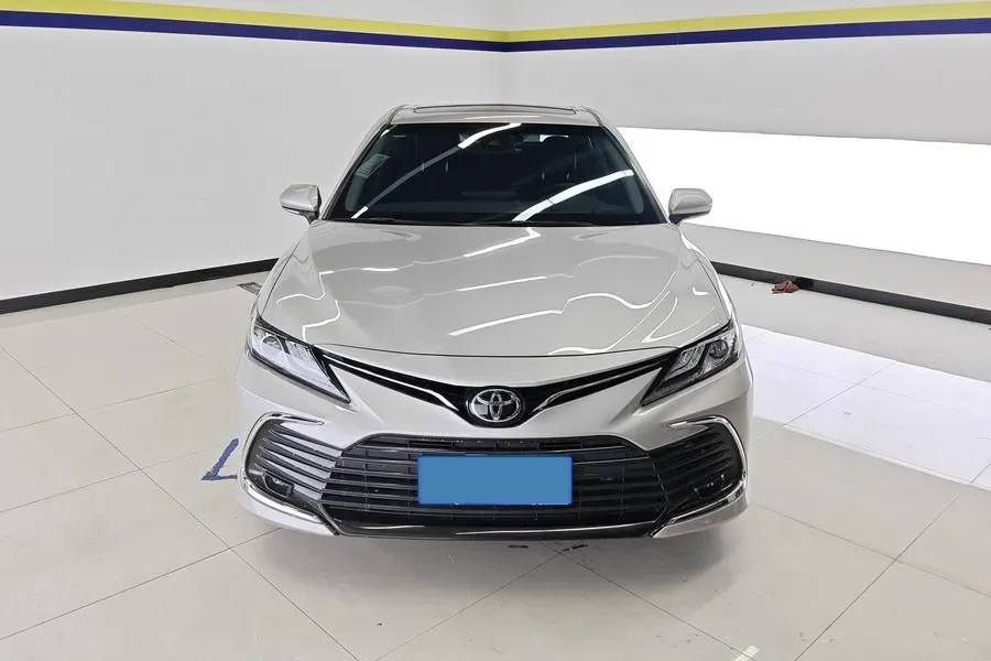 2021 Toyota Camry 2.0L 178HP L4 CVT,autocango,china used car exporter,china ev exporter,chinese used car exporter,chinese used ev exporter
