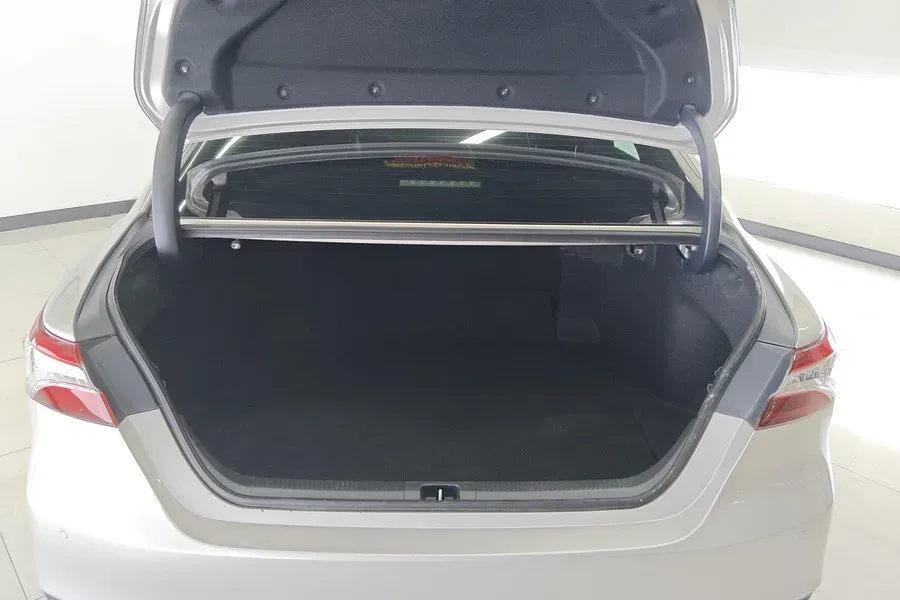 2021 Toyota Camry 2.0L 178HP L4 CVT,autocango,china used car exporter,china ev exporter,chinese used car exporter,chinese used ev exporter