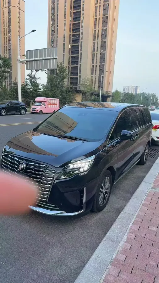 2023 Buick GL8 2.0T 237HP L4 9AT,autocango,china used car exporter,china ev exporter,chinese used car exporter,chinese used ev exporter