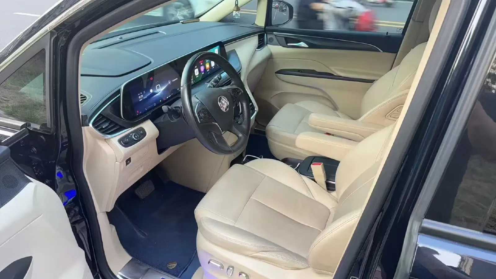 2023 Buick GL8 2.0T 237HP L4 9AT,autocango,china used car exporter,china ev exporter,chinese used car exporter,chinese used ev exporter