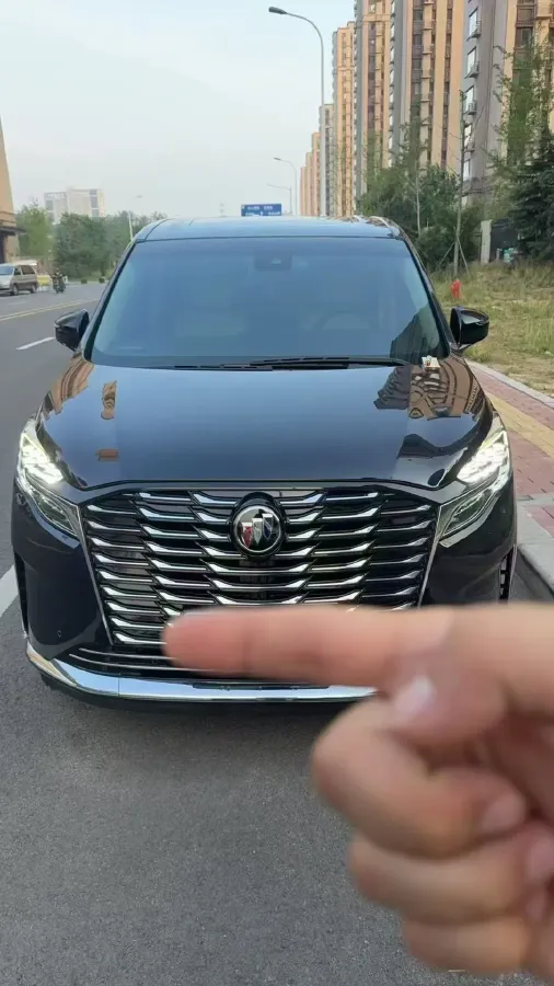 2023 Buick GL8 2.0T 237HP L4 9AT,autocango,china used car exporter,china ev exporter,chinese used car exporter,chinese used ev exporter