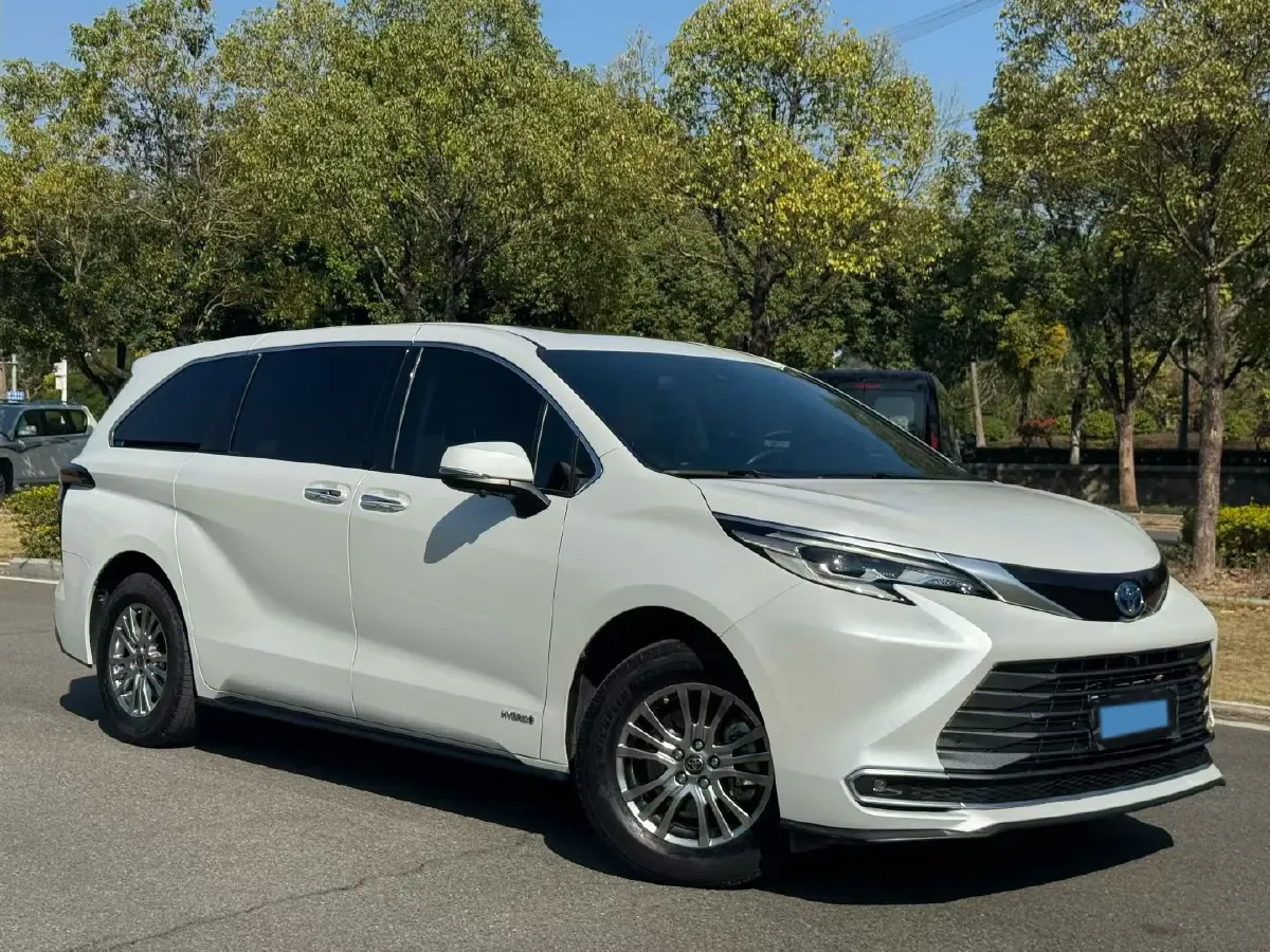 2021 Toyota Sienna 2.5L 192HP L4 E-CVT Hybrid,autocango,china used car exporter,china ev exporter,chinese used car exporter,chinese used ev exporter