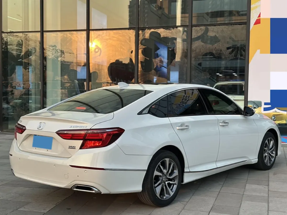 2019 Honda Inspire 1.5T 194HP L4 CVT,autocango,china used car exporter,china ev exporter,chinese used car exporter,chinese used ev exporter