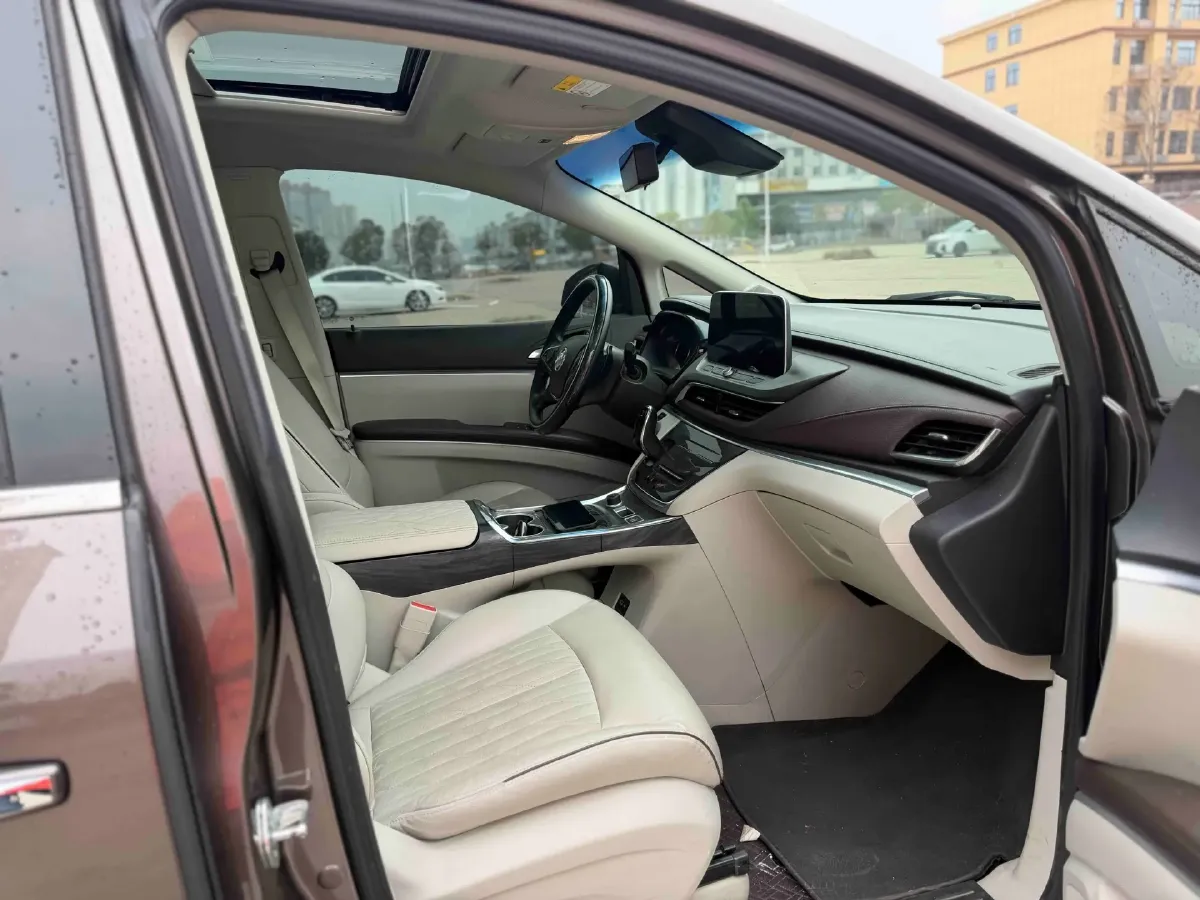 2021 Buick GL8 2.0T 237HP L4 9AT,autocango,china used car exporter,china ev exporter,chinese used car exporter,chinese used ev exporter