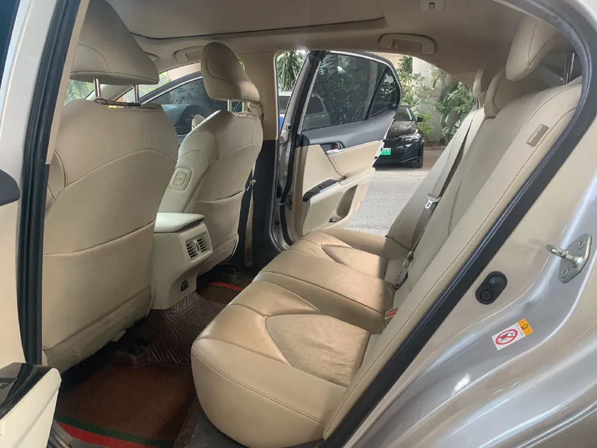 2018 Toyota Camry 2.5L 209HP L4 8AT,autocango,china used car exporter,china ev exporter,chinese used car exporter,chinese used ev exporter