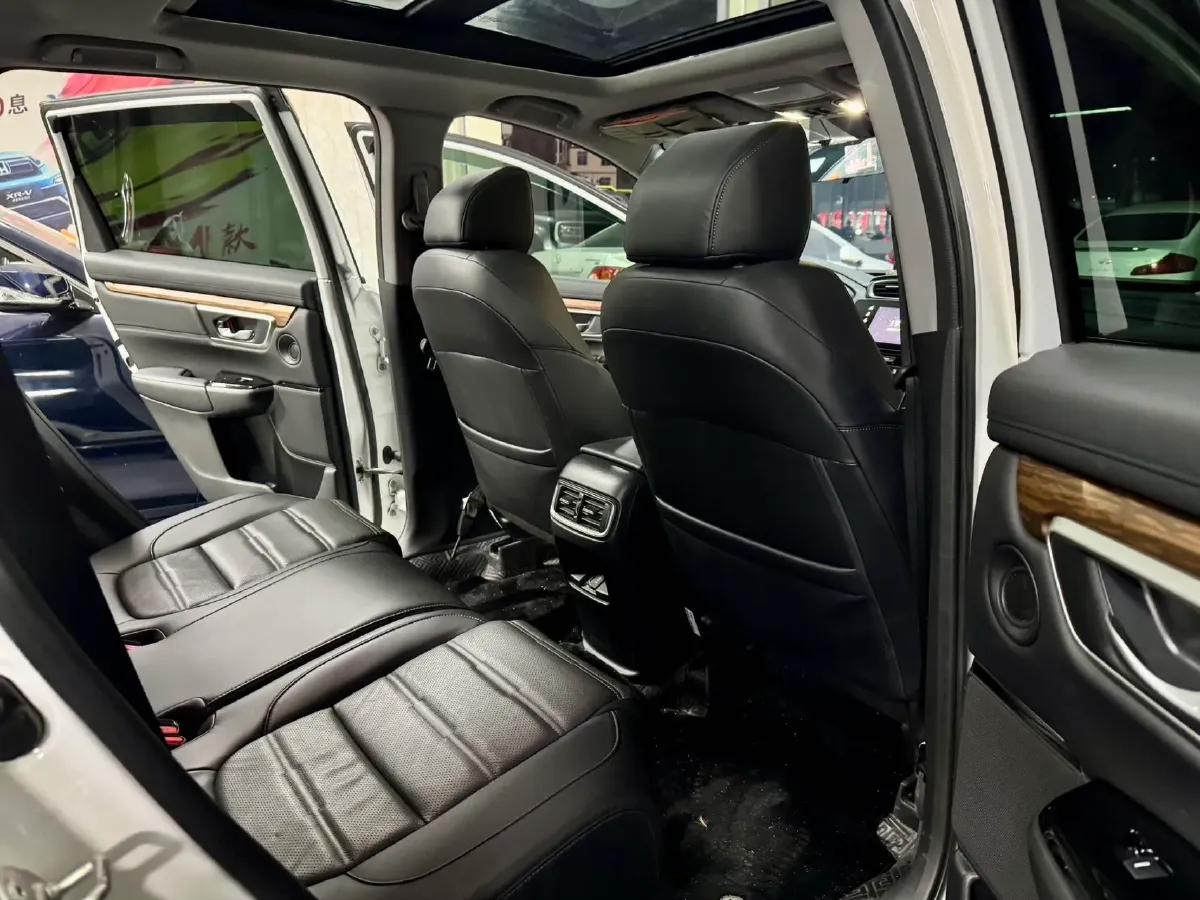 2021 Honda CR-V 1.5T 193HP L4 CVT,autocango,china used car exporter,china ev exporter,chinese used car exporter,chinese used ev exporter