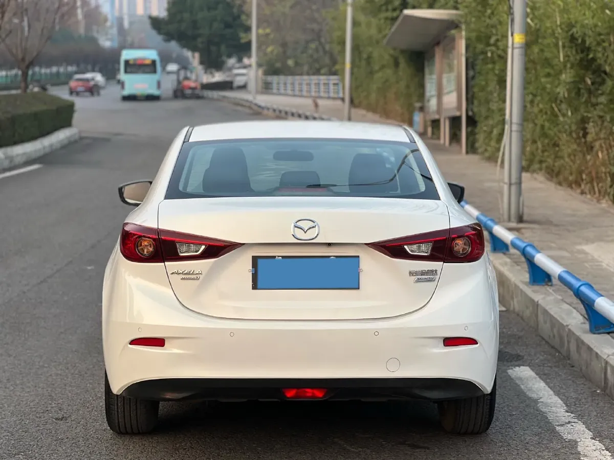2017 Mazda 3 Axela 1.5L 117HP L4 6AT,autocango,china used car exporter,china ev exporter,chinese used car exporter,chinese used ev exporter