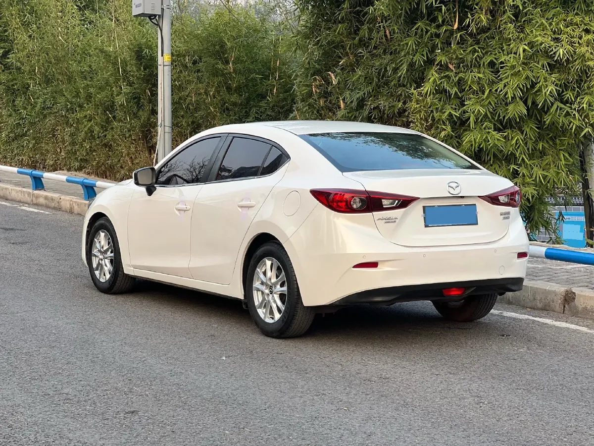 2017 Mazda 3 Axela 1.5L 117HP L4 6AT,autocango,china used car exporter,china ev exporter,chinese used car exporter,chinese used ev exporter