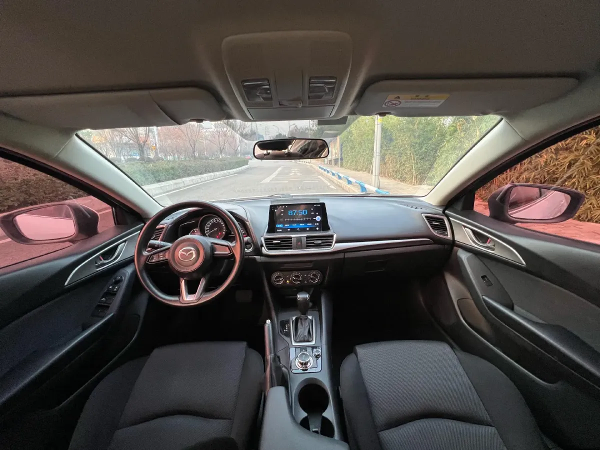 2017 Mazda 3 Axela 1.5L 117HP L4 6AT,autocango,china used car exporter,china ev exporter,chinese used car exporter,chinese used ev exporter