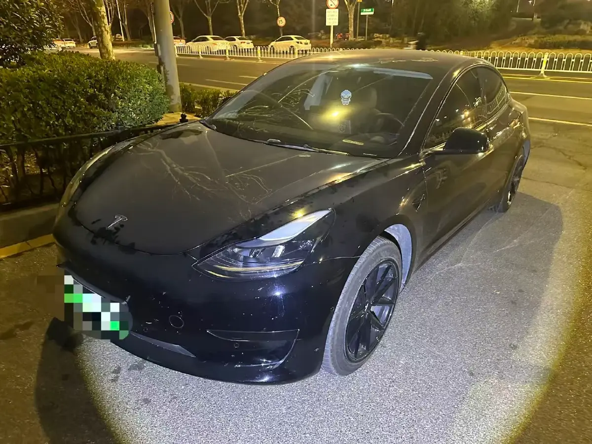 2022 Tesla Model 3 BEV 60KWH