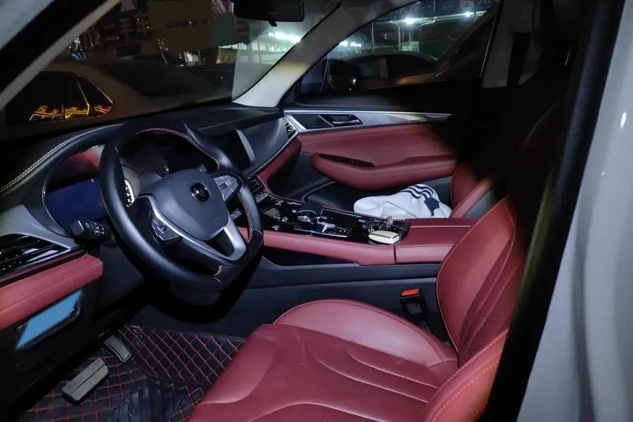 2021 ChangAn CS85 Coupe 1.5T 178HP L4 7DCT,autocango,china used car exporter,china ev exporter,chinese used car exporter,chinese used ev exporter