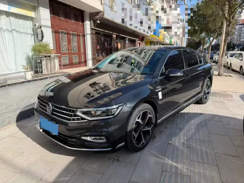 2023 Volkswagen Magotan 2.0T 186HP L4 7DCT